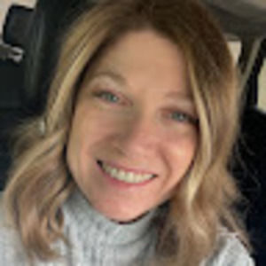 Meet your Posher, Dana